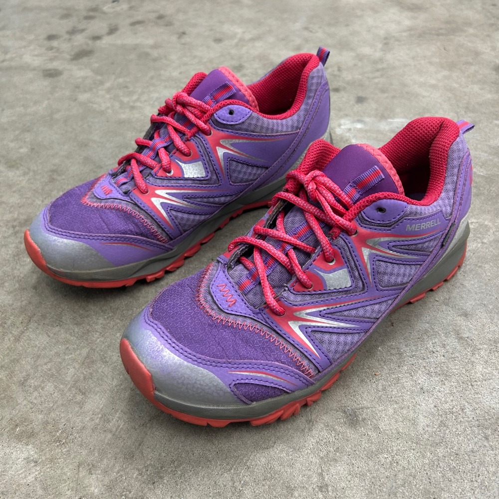 Merrell Capra Bolt WP Trail Running Shoes Purple Pink Girls Size 5M MY54836